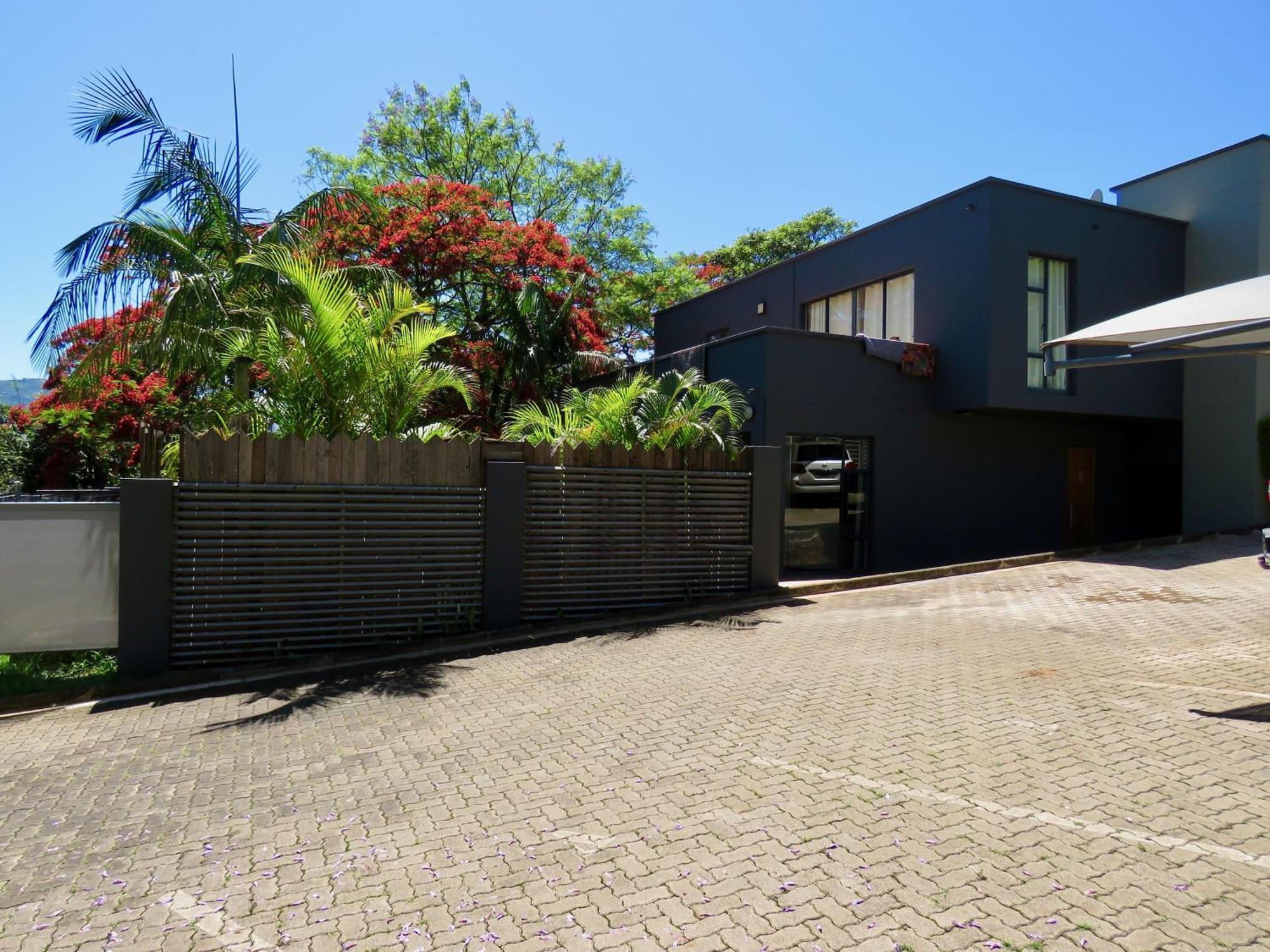 The Executive - Exclusive Self-Catering Apartments - Ezulwini Extérieur photo